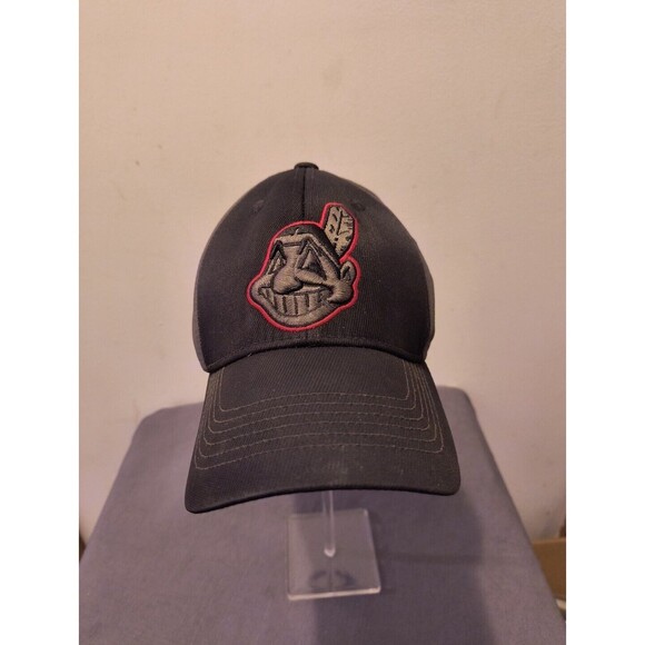 Fan Favorite Cleveland Indians Chief Wahoo  Black Gray Baseball Hat Adjustable - Picture 1 of 11